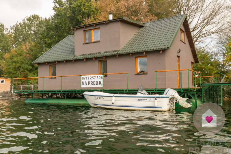 BA/JAROVCE - Your new cottage on a small island with a boat included i