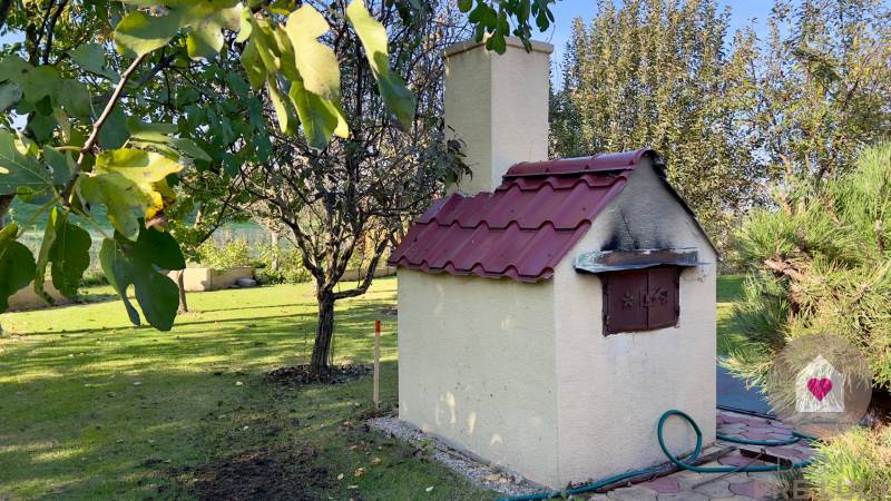 DOBROHOŠT-Sale of spittle family house with a garage and a garden 