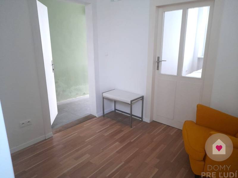 Rent One bedroom apartment, One bedroom apartment, Ľadová, Bratislava 