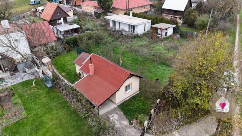 Vojka nad Dunajom - 3-room house with garden for living and recreation