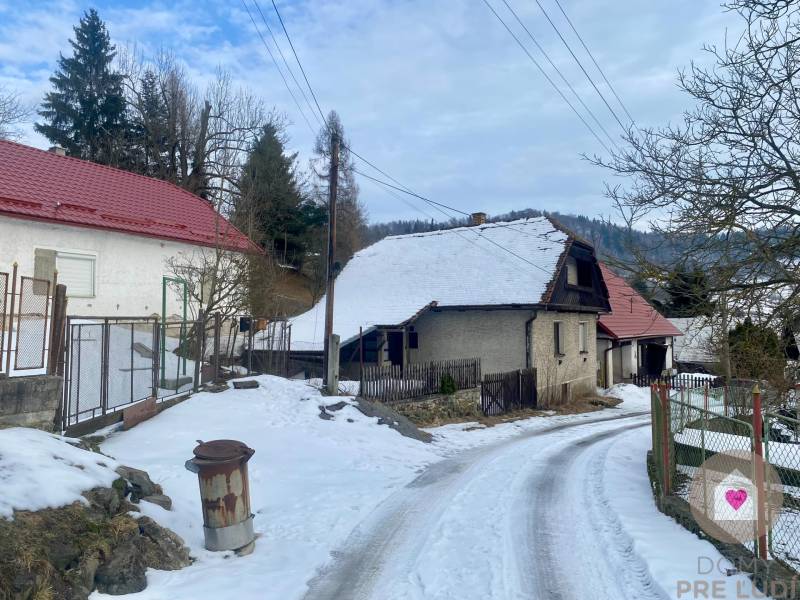 KREMNICKÉ BANE-Sale of a cottage near SKI KRAHULE