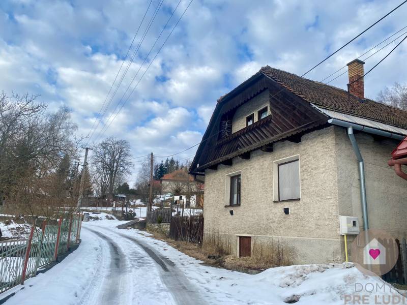 KREMNICKÉ BANE-Sale of a cottage near SKI KRAHULE