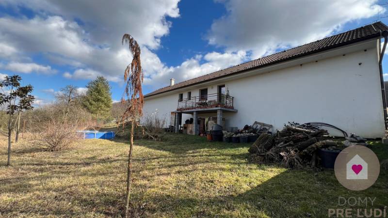 OSUSKÉ - New building in a beautiful environment under the forest