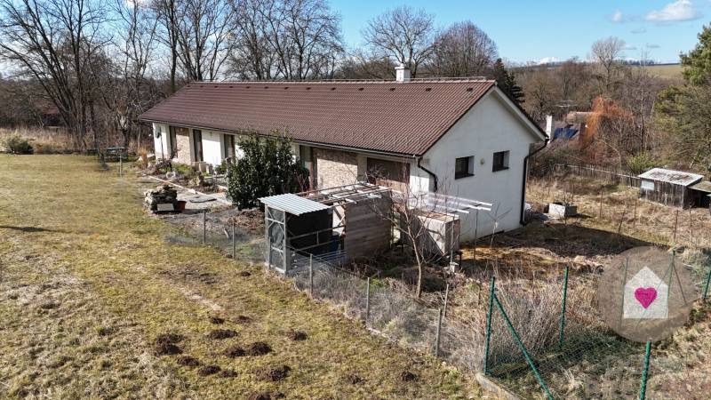 OSUSKÉ - New building in a beautiful environment under the forest