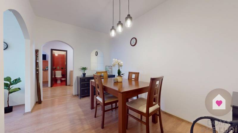 BA/PETRŽALKA-Rent a furnished 3-bedroom apartment with a loggia 