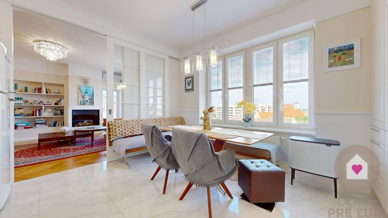 BA I-Rent of a large modern 4-room apartment with 2 balconies-Židovská