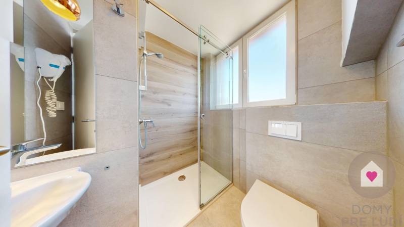 PAG/MANDRE - 2 apartments for the price of one - 190m from the sea ​