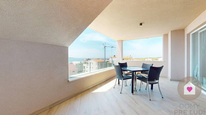 PAG/MANDRE - 2 apartments for the price of one - 190m from the sea ​