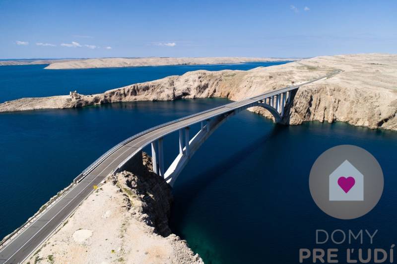 PAG/MANDRE - 2 apartments for the price of one - 190m from the sea ​