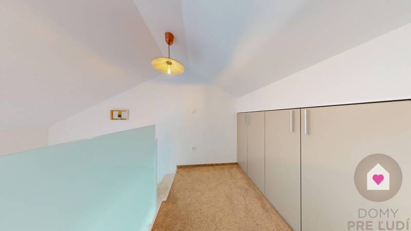 PAG/MANDRE - 2 apartments for the price of one - 190m from the sea ​