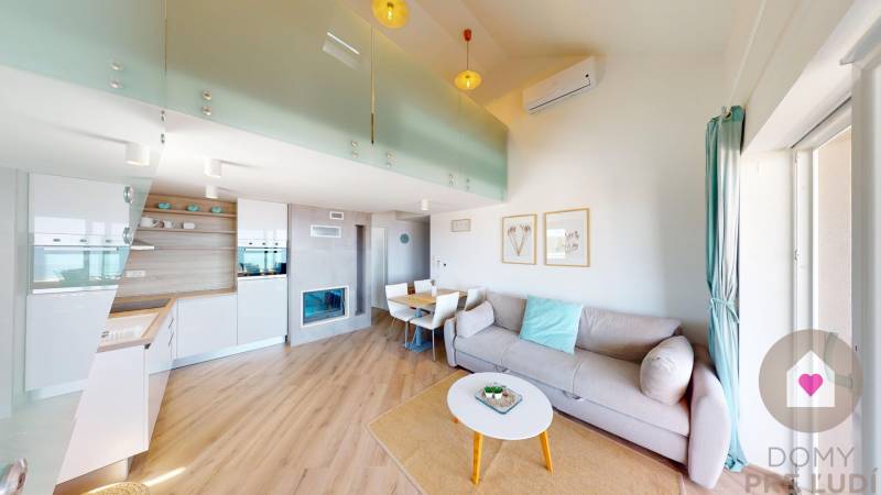 PAG/MANDRE - 2 apartments for the price of one - 190m from the sea ​