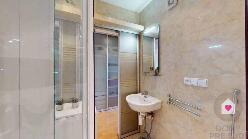 BA/PETRŽALKA-Rent 2 studio apartment with loggia in Strečnianska