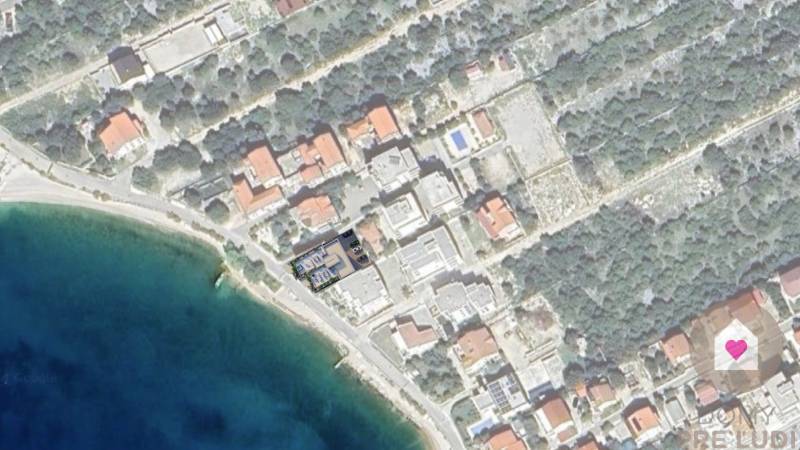 HR/PAG/MANDRE- Predaj luxusných apartmánov s terasami priamo na pláži-1.rad