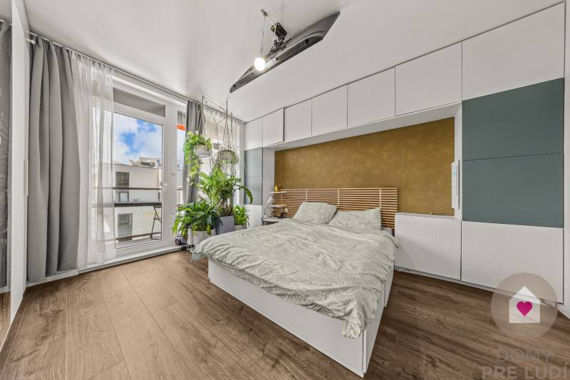 BA-Sale of a 4-room apartment in new building in Čerešne with terrace