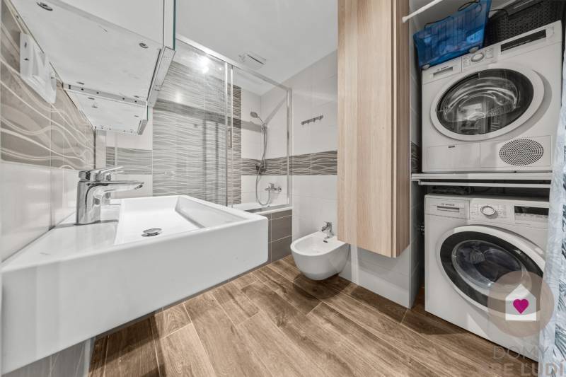 BA-Sale of a 4-room apartment in new building in Čerešne with terrace