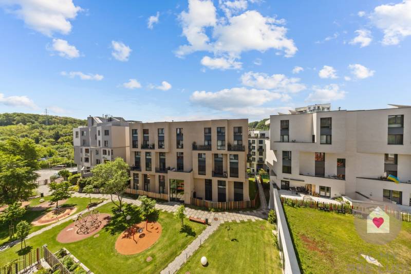 BA-Sale of a 4-room apartment in new building in Čerešne with terrace