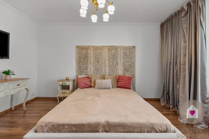BA/RUŽINOV- 2-room apartment with private entrance and terrace
