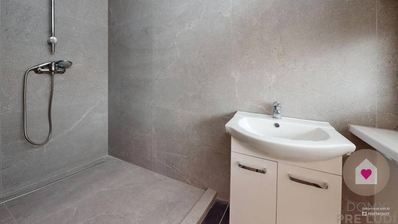 BA/KRAMÁRE - 3 bedroom apartment at a good address in Kramáry