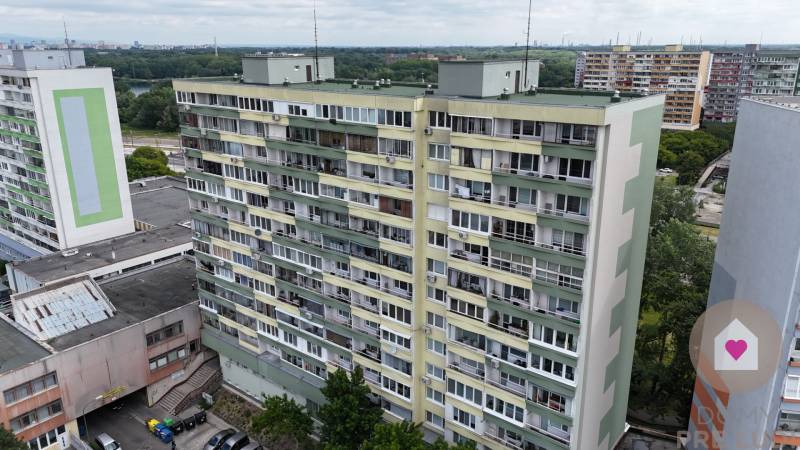 BA/PETRŽALKA-Sale of 2 studio apartments with 2 balconies and a cellar