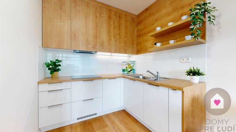 Trnava - Furnished 2-room apartment with parking and balcony 