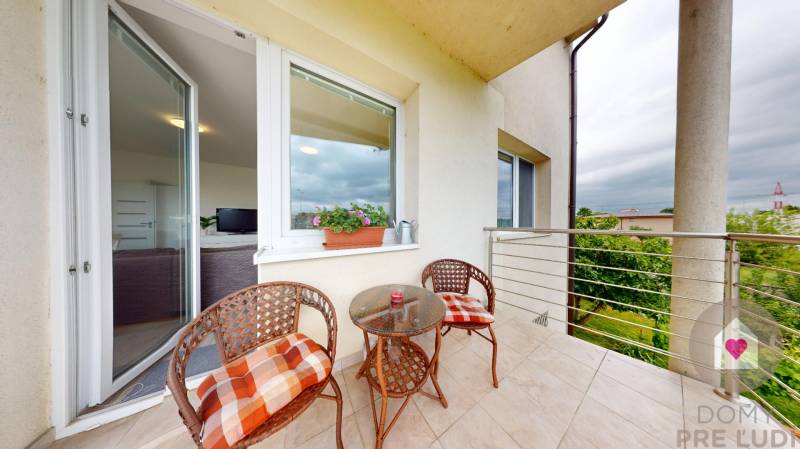 BA/RUŽINOV-Rentl of a furnished 2-room apartment with balcony +parking