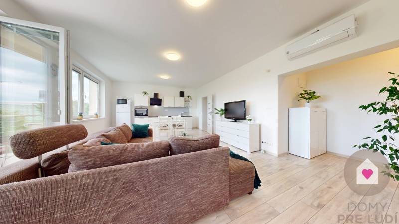 BA/RUŽINOV-Rentl of a furnished 2-room apartment with balcony +parking