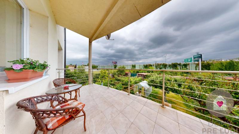 BA/RUŽINOV-Rentl of a furnished 2-room apartment with balcony +parking