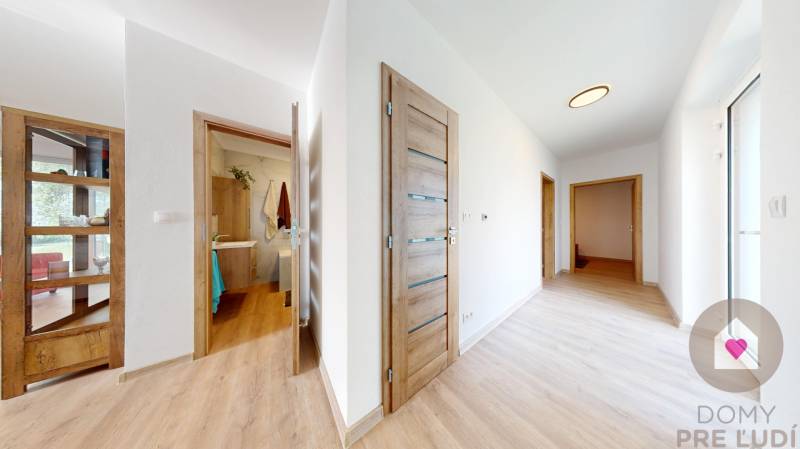 Vojka nad Dunajom - 3 bedroom holiday home with waterside services