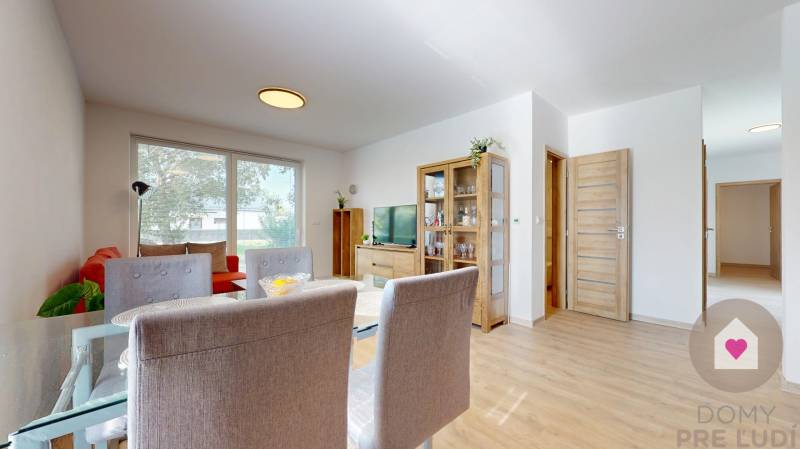 Vojka nad Dunajom - 3 bedroom holiday home with waterside services