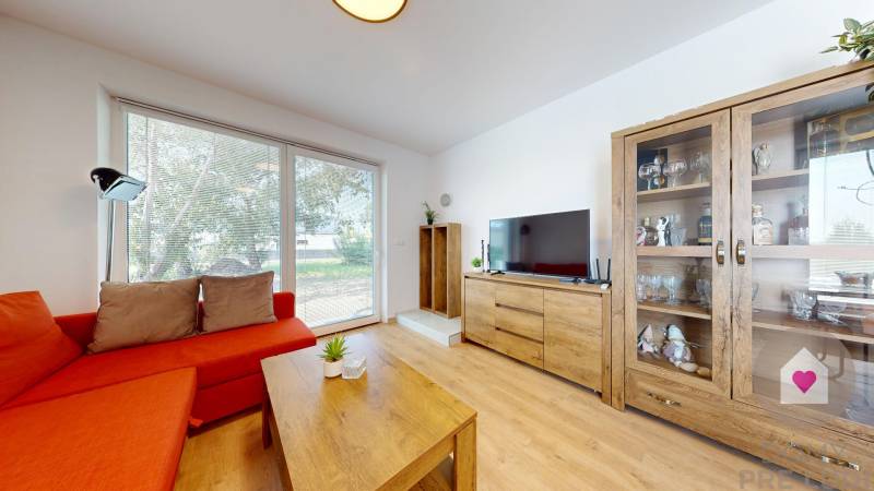 Vojka nad Dunajom - 3 bedroom holiday home with waterside services