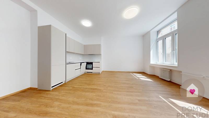 Sale Three bedroom apartment, Three bedroom apartment, Gunduličova, Br
