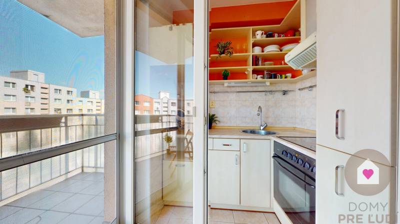 BA/KARLOVA VES- Rent of a spacious 2-room apartment with a balcony 