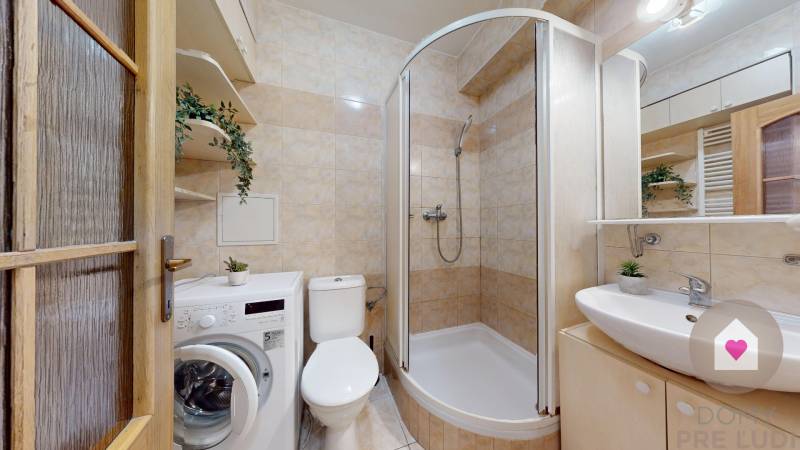 BA/KARLOVA VES- Rent of a spacious 2-room apartment with a balcony 