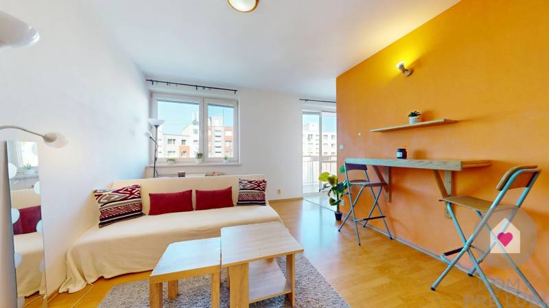 BA/KARLOVA VES- Rent of a spacious 2-room apartment with a balcony 