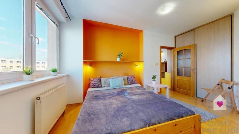 BA/KARLOVA VES- Rent of a spacious 2-room apartment with a balcony 