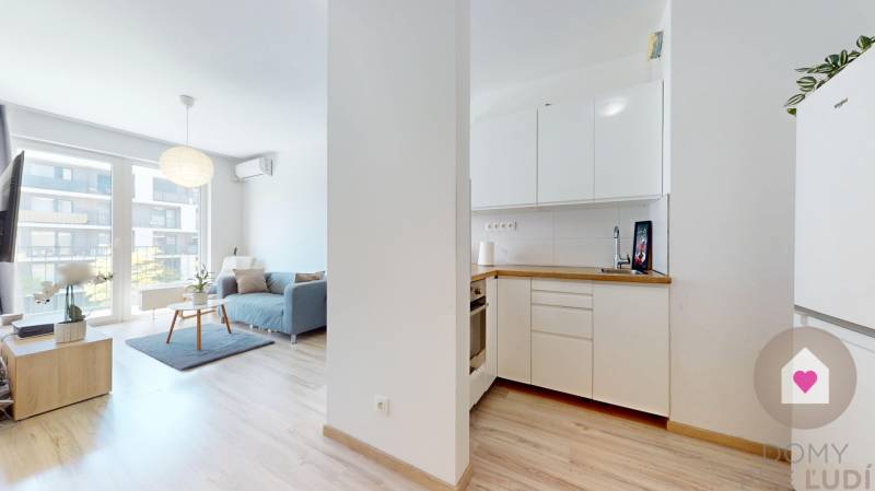 BA/PETRŽALKA-Rent 1-room apartment with air conditioning and balcony 