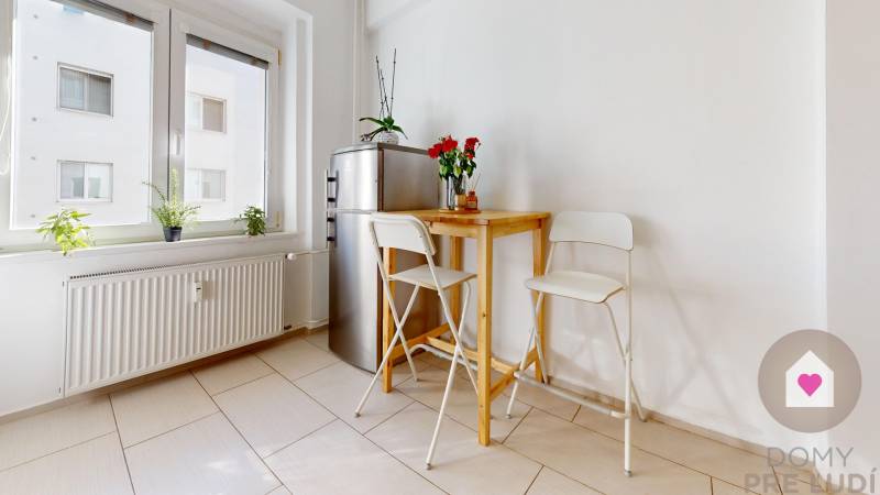 BA/RUŽINOV - Renovated 1-room apartment near Miletička for rent