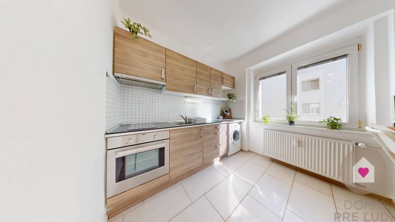 BA/RUŽINOV - Renovated 1-room apartment near Miletička for rent