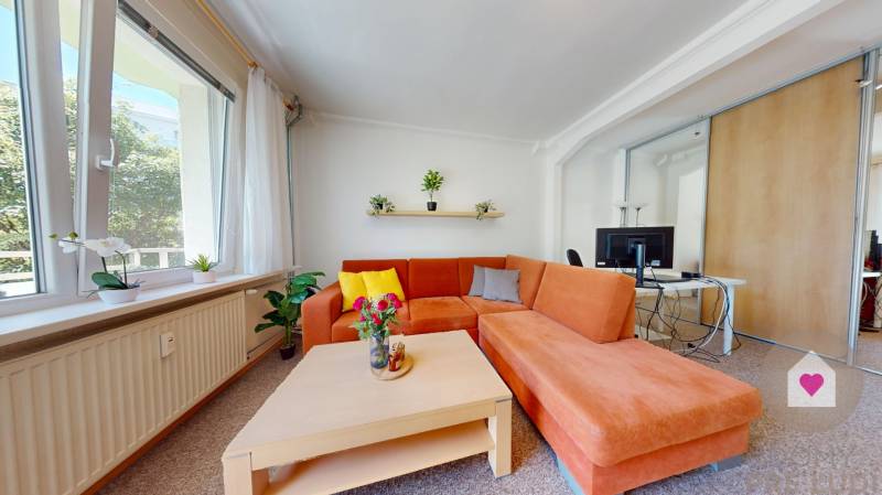 BA/NOVÉ MESTO-Rent a furnished 2-room apartment with 2 balconies 