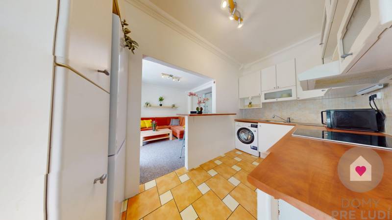 BA/NOVÉ MESTO-Rent a furnished 2-room apartment with 2 balconies 