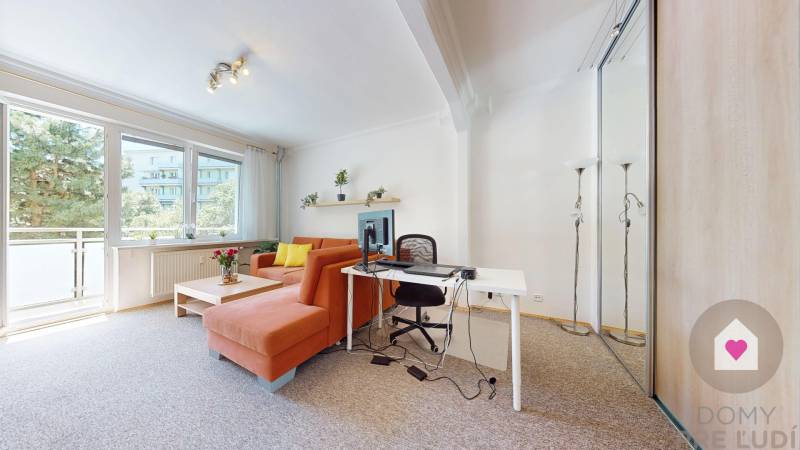 BA/NOVÉ MESTO-Rent a furnished 2-room apartment with 2 balconies 
