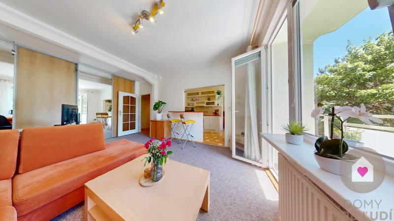 BA/NOVÉ MESTO-Rent a furnished 2-room apartment with 2 balconies 