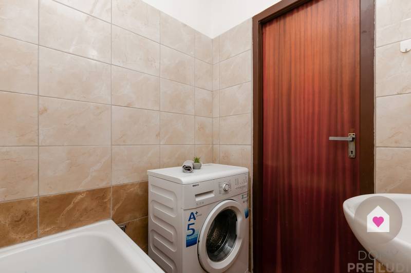 BA/PETRŽALKA-Rent a furnished 1-room apartment in a great location