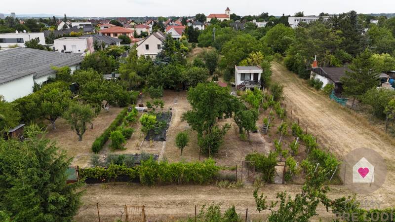 BA/JAROVCE- Garden for rent in the gardening area