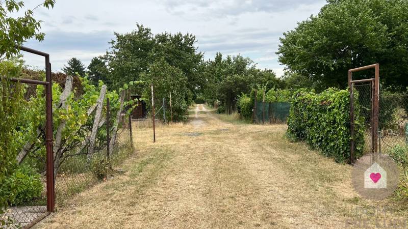 BA/JAROVCE- Garden for rent in the gardening area