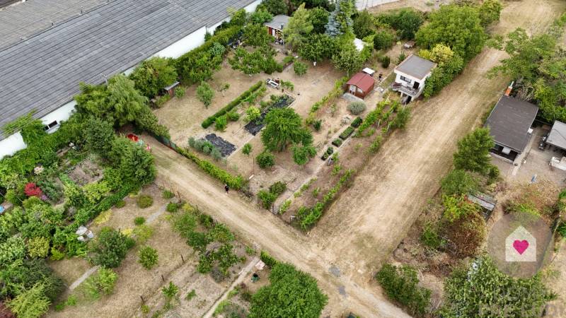 BA/JAROVCE- Garden for rent in the gardening area