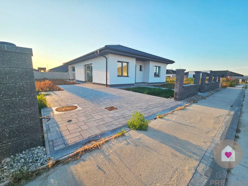 Sale Family house, Family house, Jesenná, Dunajská Streda, Slovakia