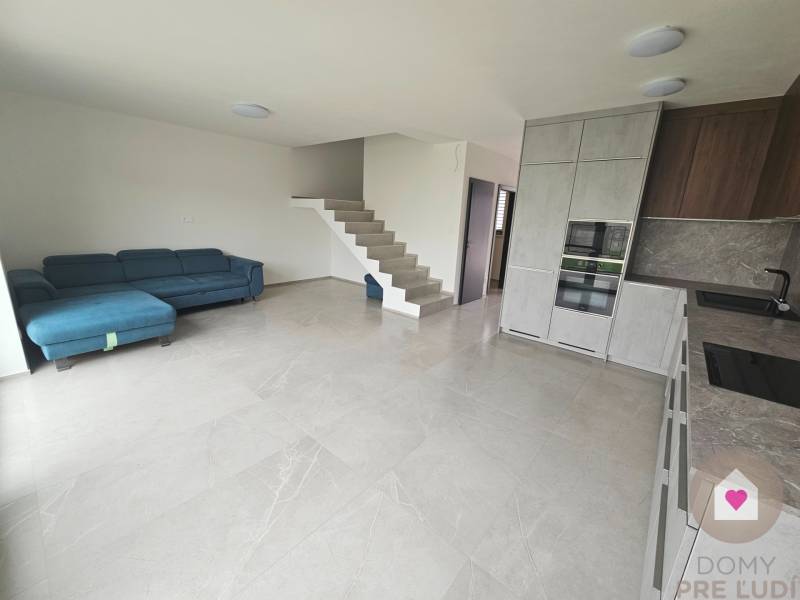 Rent Family house, Family house, Obchodná, Dunajská Streda, Slovakia