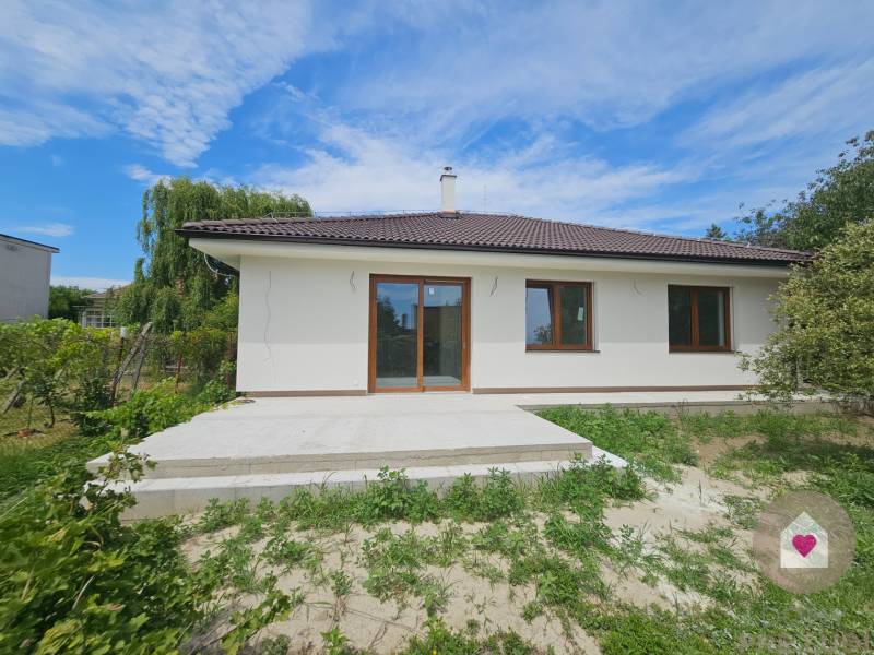 Sale Family house, Family house, Roľnícka, Bratislava - Vajnory, Slova