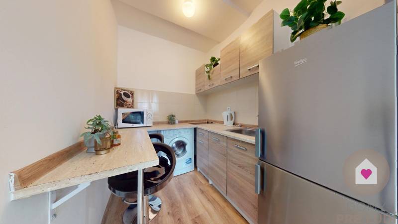 BA/RUŽINOV-Renovated studio apartment for rent with balcony near Centr